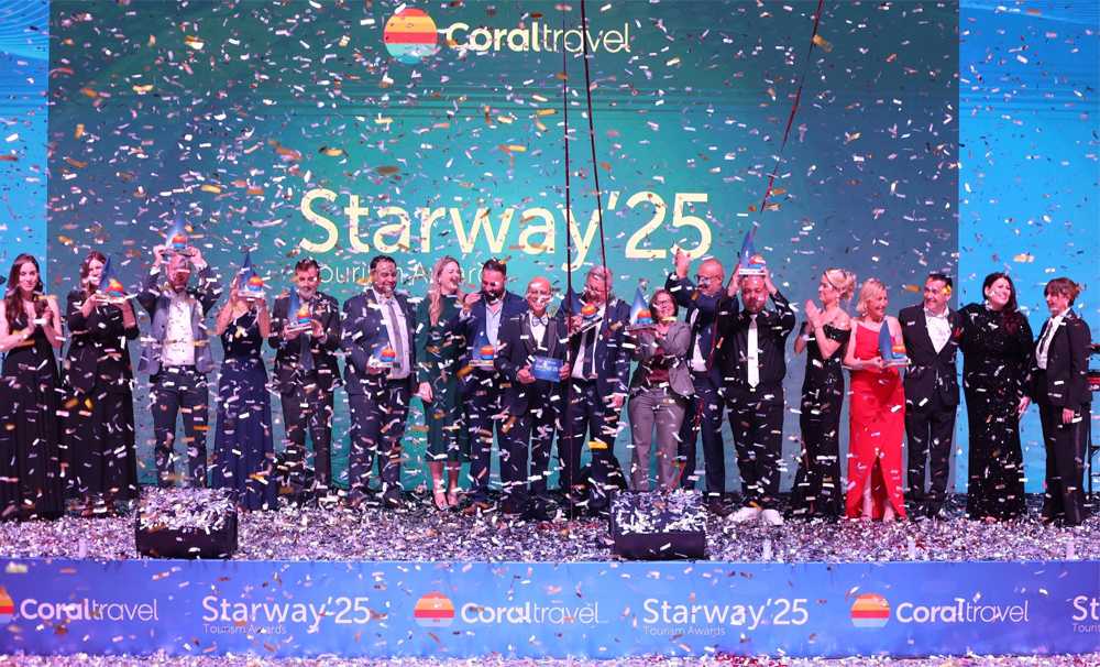 2,4 Milyon Turist Coral’la Tatilde!