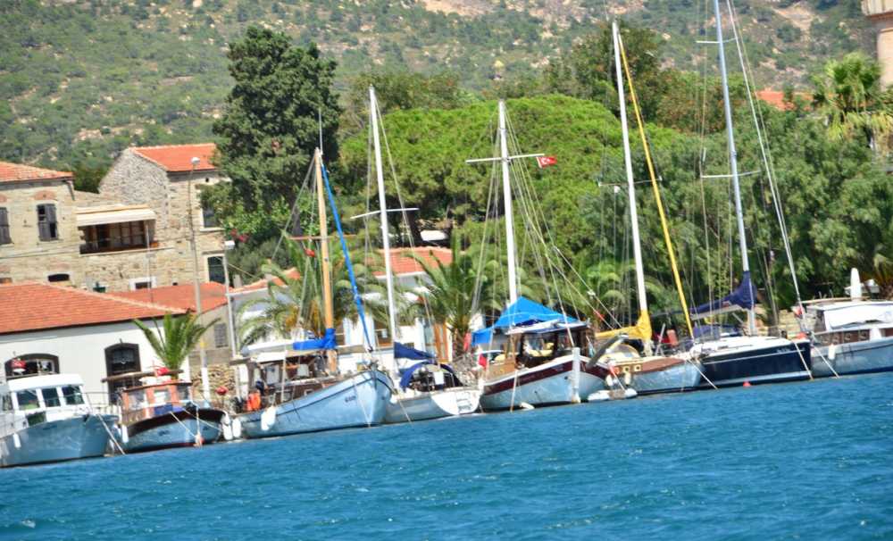 Foça’da, turizmi dört mevsim sürdürebilmek hedefleniyor