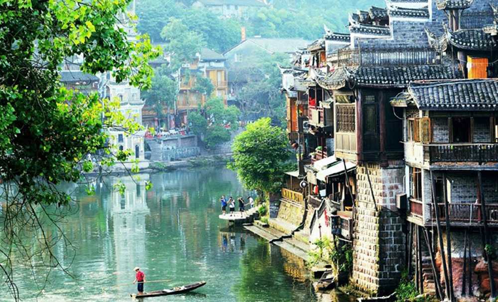 Çin'de Turizm Yatırımı 1,5 Trilyon Yuanı Aşacak