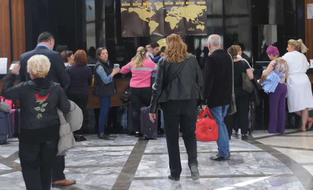 Otelleri de ilgilendiren erteleme kararı