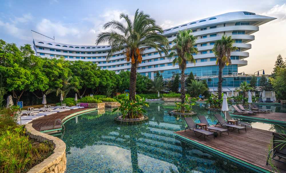 Concorde De Luxe Resort’e ‘Güvenli Otel’ sertifikası verildi