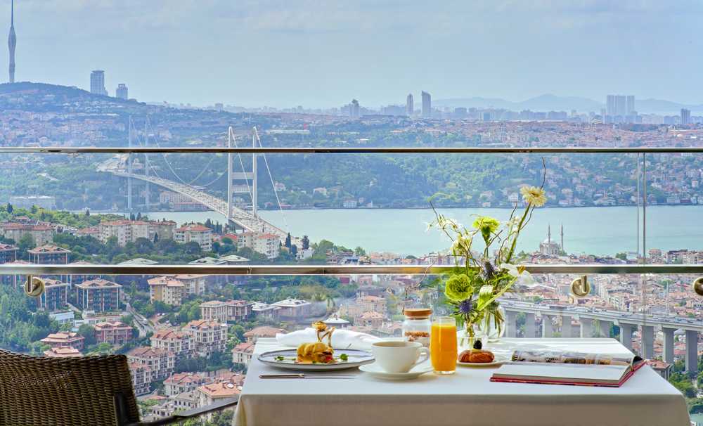 Eşsiz Bir Konaklama Deneyimi Bosphorus Lounge Ayrıcalıklarıyla Renkleniyor 