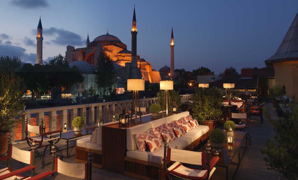 Four Seasons Hotels Istanbul yenileme projesi başlatıyor  