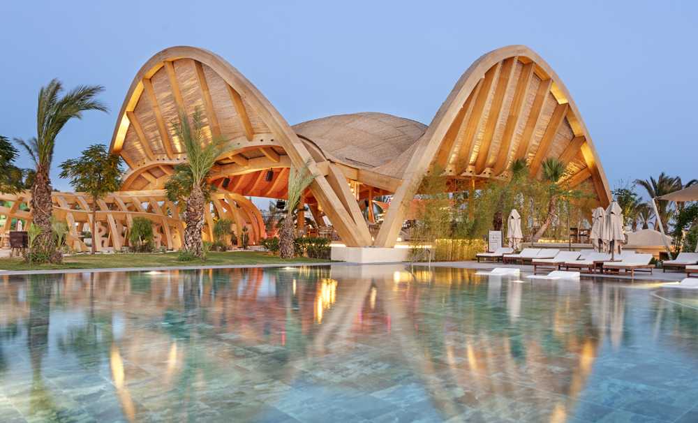 IKONİK BULUŞMA NOKTASI CULLINAN BELEK GALAPAGOS BEACH CLUB