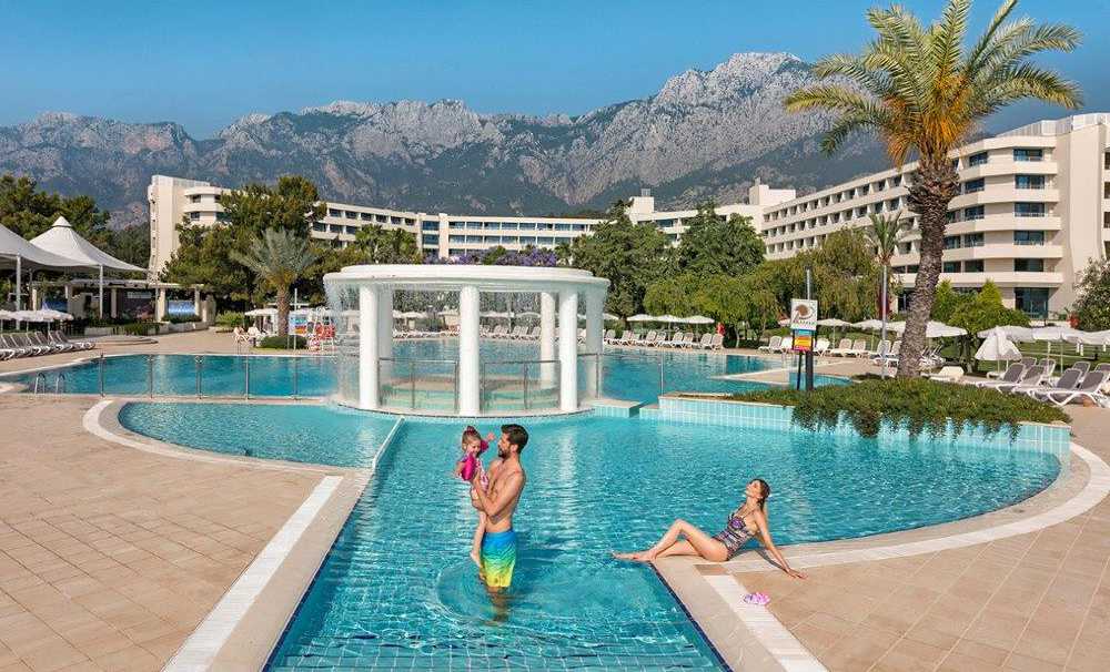 Muhteşem Doğa Atmosferi ve Yenilikleriyle Mirage Park Resort Hotel yaza hazır
