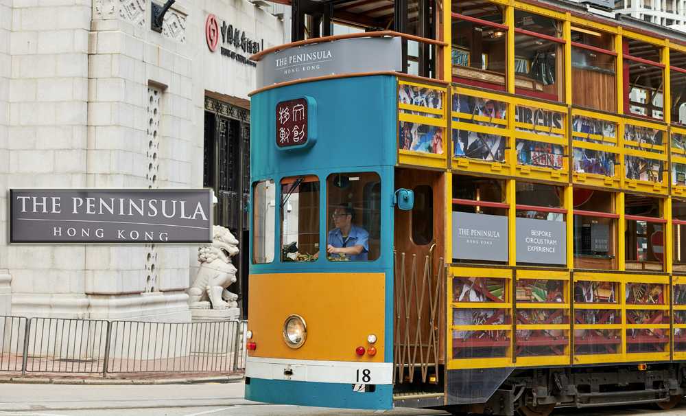 Nostaljik “Ding Ding” tramvayı The Peninsula hizmetinde