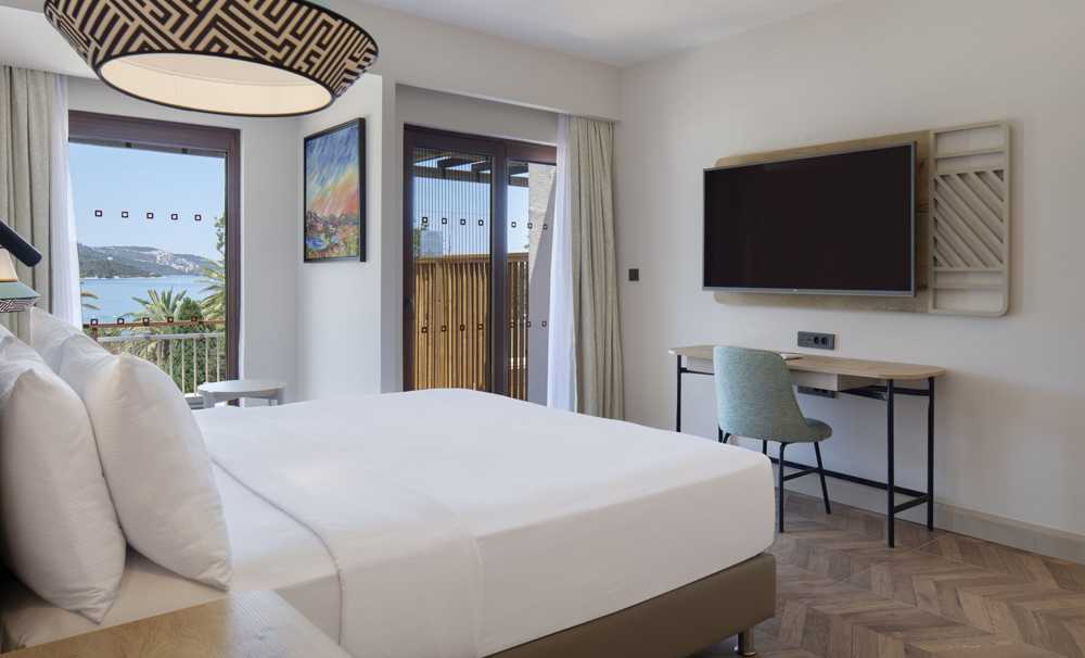 Torba Koyu’nda Ultra Her Şey Dahil Tatil Deneyimi