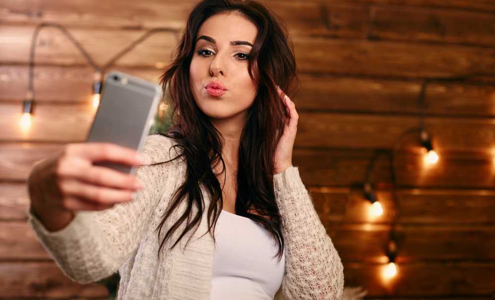 Selfie burun estetiği taleplerini arttırıyor 