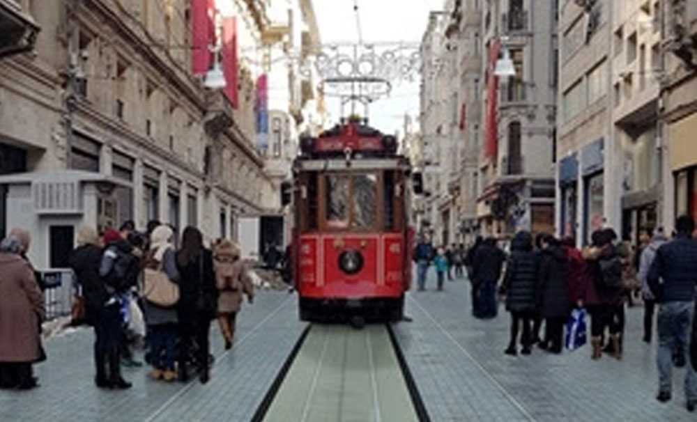 Beyoğlu’nun Simgesi Tarihi Tramvay yenileniyor