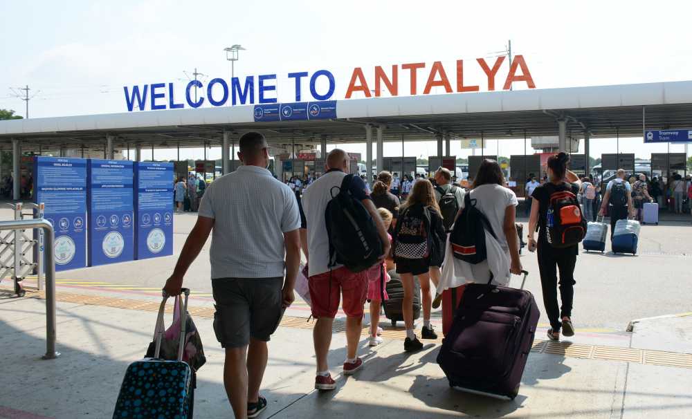 TAV ve Fraport, Antalya Havalimanı ihalesini kazandı 